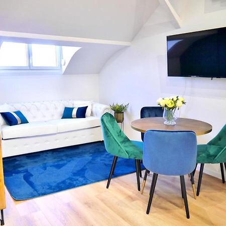 Loft Inn เอแปร์เน ภายนอก รูปภาพ